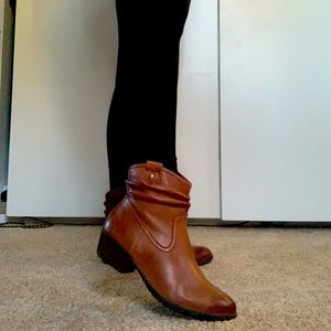 Earth Brown Leather Booties